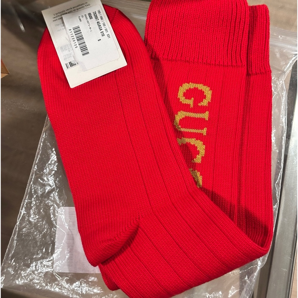 🩷💯🆕Authentic Gucci intarsia Cotton Blend Ribbed Long knit logo socks - Picture 9 of 12